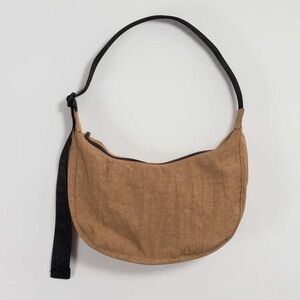 BAGGU Pinto Medium Nylon Crescent Bag